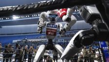 在人工智能领域的又一大动作中，中国举办了首届世界人形机器人运动会 