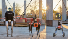 FieldAI 融资4.05亿美元 