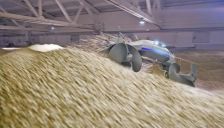 富佳股份智能平粮机器人新品发布 