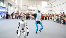 京东，具身智能“六连投” 