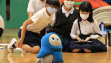 火遍日本LOVOT四千字硬核拆解：林要的爆品逻辑与AI玩具情感经济崛起！ 