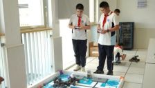 晋级全国赛！嘉定学子在世界机器人大赛上海选拔赛中斩获亚军 