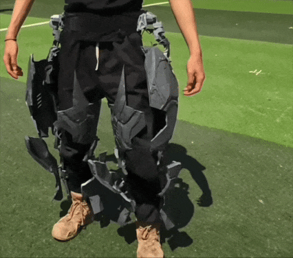 00后黄彦钧再出圈！央视报道“手搓”真·钢铁侠！网友：军迷减速带！ 