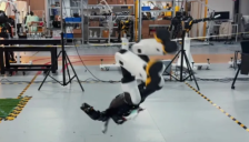 双雄记：宇树开源，智元空翻，攻“心”之战意味着什么？ 