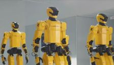 人形机器人界的“擎天柱”与“大黄蜂”之争 