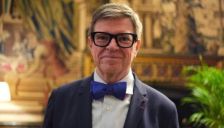 这可能是AI圈最贵的一次离职：200亿美元“世界模型”路线的存亡时刻 