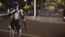 106公里“成人礼”的背后：路权，是机器人商业化必须闯过的“最后一道关卡”