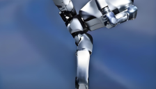 机器人忙“跑步”上市，上市公司忙“造人” 