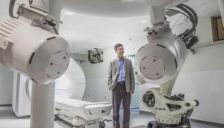 机器人学新动向：医疗、武器与机器人技术 
