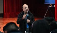 成都名校名师齐聚七万通锦 AI课堂打破高质量次元壁 