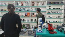 被低估的出海新增量：拉美市场、AI与白牌智能硬件 