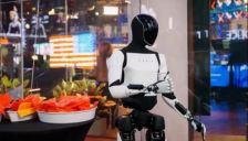 人形机器人量产数据曝光 榜单揭晓关键玩家 