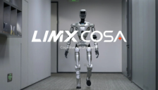 中国机器人首推具身Agentic OS，实现边思考边干活 