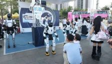 智元新公司获高瓴复星投资 全球首推机器人租赁平台 