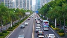 西部巨头重返汽车第一城 