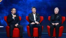 经济学家：2025年中国经济展现韧性，低空经济与人形机器人等前景广阔 