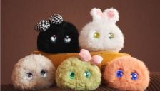 京造AI玩具覆盖全龄段 从陪老人听戏到解职场焦虑 