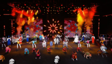 《机器人奇妙夜》首秀成功 智元致力于打造中国机器人文化名片 