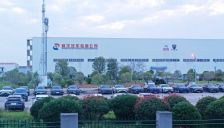 Stellantis计提超1800亿元 旗下神龙汽车称战略方向不变 