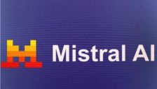 Mistral 发布全新语音转文字 AI 模型，主打极致低延迟 