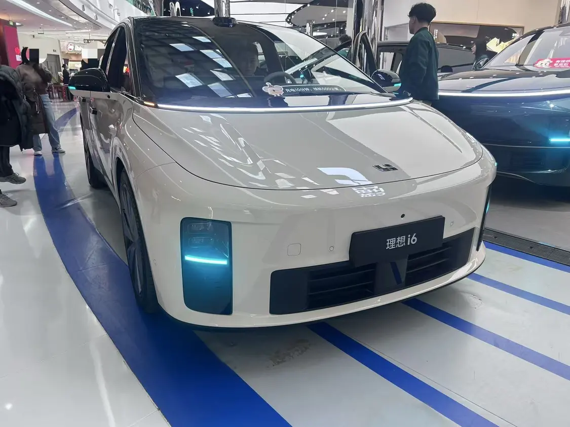 春节购车优惠大揭秘：部分车型直降2万元，专属优惠有限 