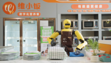 香港中环将迎人形机器人助阵健康午餐服务 