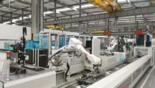 专访工信部原副部长王江平：应对AI替代岗位，关键在于培养人类元能力 