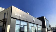 1200辆中国新能源车滞留海峡 迪拜汽车经销商寻求突围 