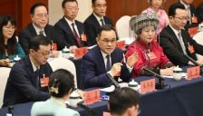 朱华荣专访：AI赋能人类解放潜能 