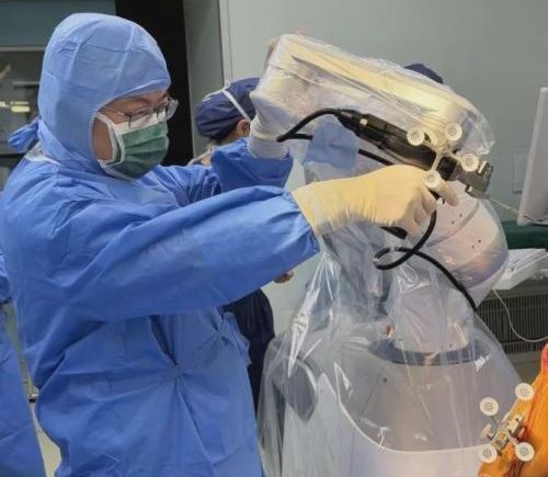 解放军总医院第四医学中心完成首例HX机械臂辅助关节置换术