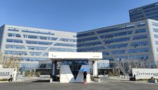 家庭收纳机器人有望率先商业化？专访科沃斯钱东奇：拒绝为人形而人形炫技 