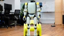 亚马逊收购人形机器人初创公司正式入局 