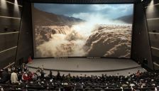 山西省首部AI微短剧《蚀影密符》登陆IMAX巨幕厅 