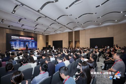 华为云发布企业快成长行动2026 力推AI应用落地
