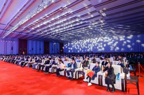 2026全球AI康养高峰论坛成功举行 吉姆·罗杰斯等企业家齐聚