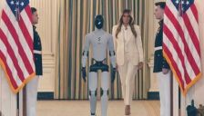 首个人形机器人获准进入白宫 