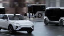 自动驾驶下半场竞速 物理AI成核心方向 产业各方押注新战场