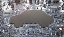 300GB内存上车前夜：国产存储能否撑起智能汽车？ 