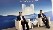 对话科大讯飞刘庆峰：AI发展受限于算力瓶颈，“AI+量子计算”将沿量智融合两条交织主线推进 