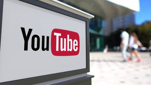 谷歌测试 YouTube 对话式 AI 搜索，支持文本总结与多模态内容聚合