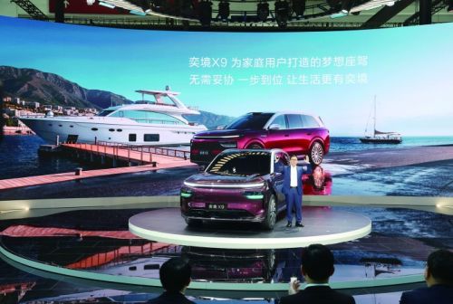 自动驾驶竞争进入关键阶段，技术与商业化成“胜负手”