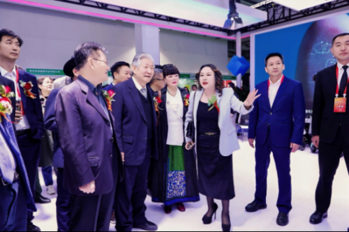 云图片