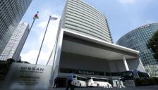 日本汽车巨头两年巨亏超1.2万亿日元，关厂裁员出售总部大楼，CEO预计今年业绩严峻，计划提振中美日市场销量 