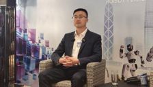 王闯：智元机器人对打邓亚萍并剑指AGI，3-5年实现自主学习，今明两年迎人机交互ChatGPT时刻 