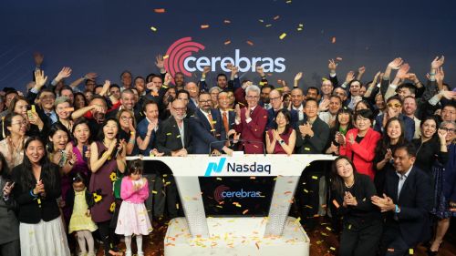 Cerebras上市大涨51%背靠OpenAI挑战英伟达主打史上最大计算机芯片