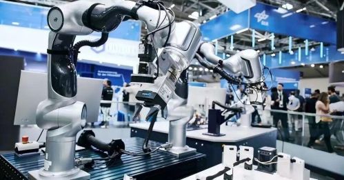 力控驱动Physical AI时代，思灵机器人Agile Robots以Diana与Franka重塑机器人与现实世界的交互方式