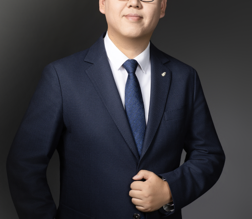 对话中邮资管张戬：基于账户负债属性平衡票息与波段 哑铃策略锚定六张网 AI及高安全三大方向