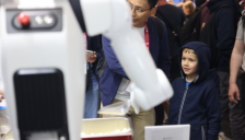 ICRA 2026：曦诺未来Flex 2展示寻常动作背后的不寻常技术 