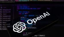 从理想到商业化：OpenAI加速布局超级应用与安全体系 