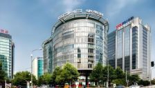 中商互联集团研发阵地入驻中关村SOHO11层，与全球顶尖大模型企业为邻发力AI营销新赛道 